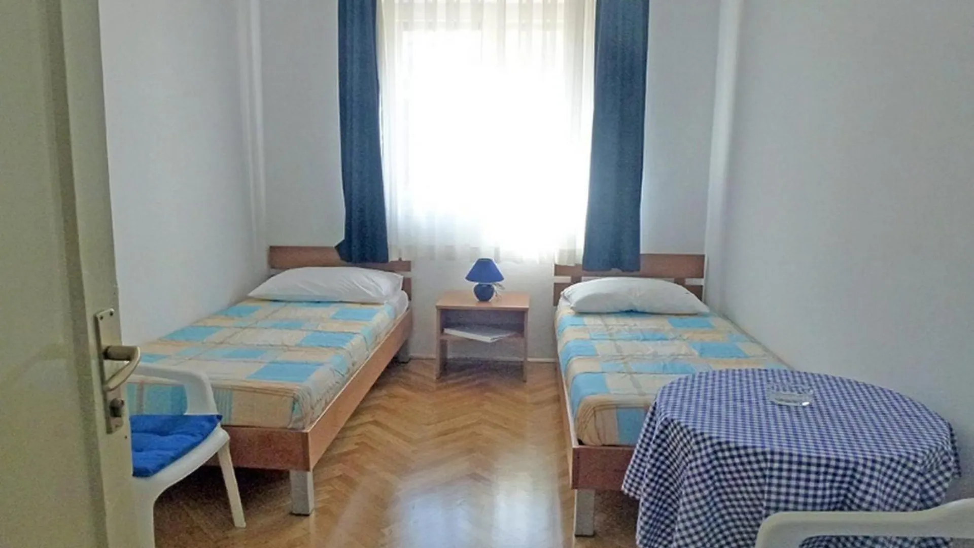 Hostel Sunset Cove Seget Трогир